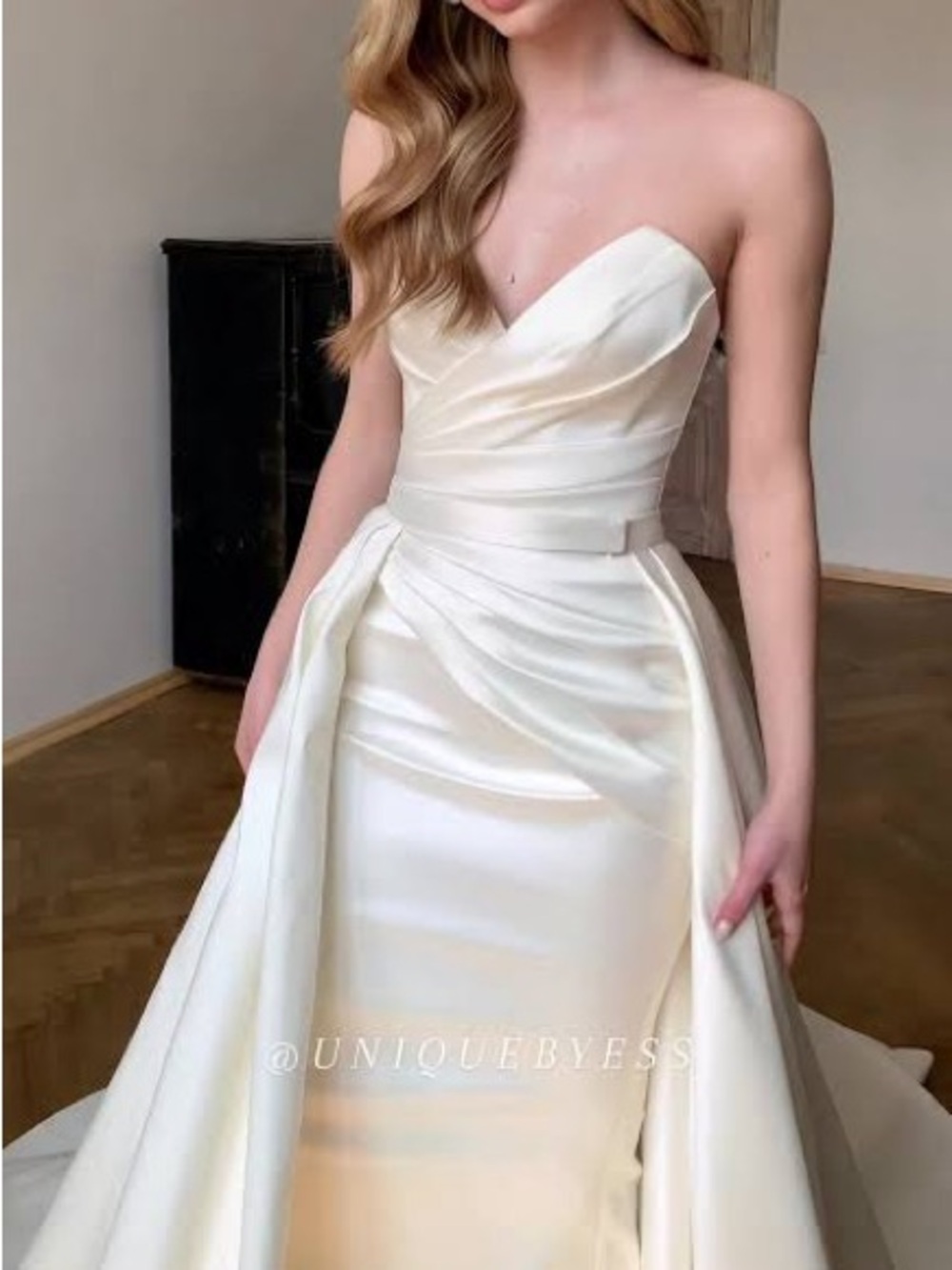 Eva Lendel Lika Wedding Dress w/ Detachable Overskirt Ivory Size 2